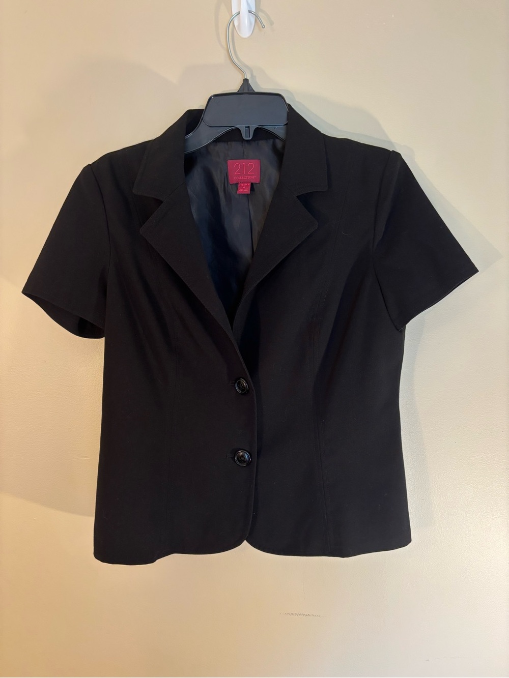 212 Collection Black Short-Sleeve Blazer Jacket